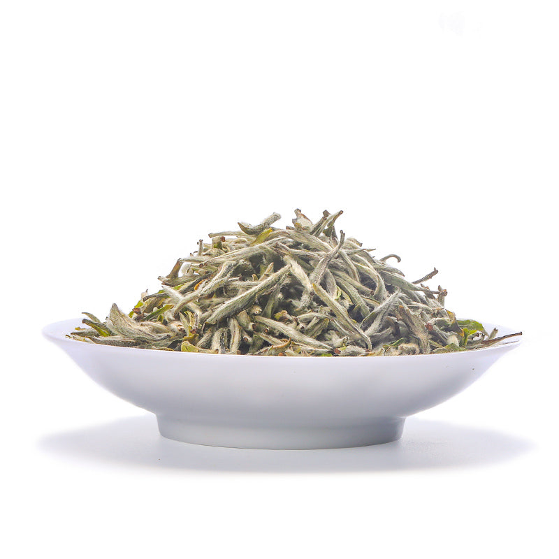 White Tea Fuding Organic Green Pekoe Silver Needle Loose Leaf Tea Chinese Tea 50g 1.76 oz